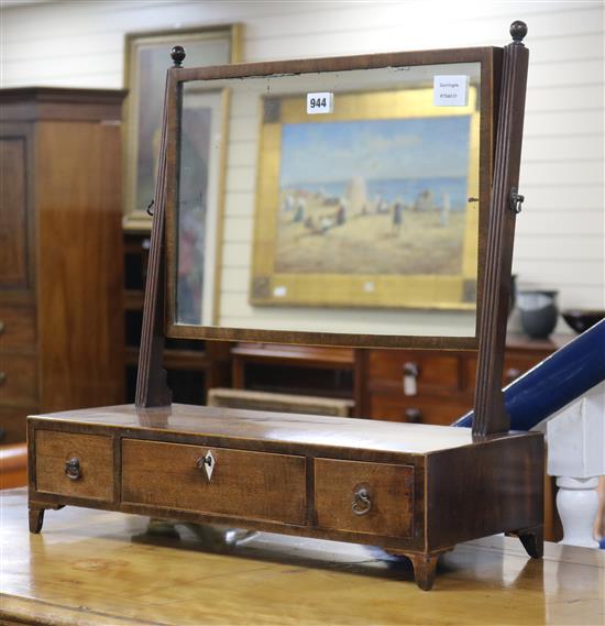 A Regency mahogany toilet mirror W.54cm